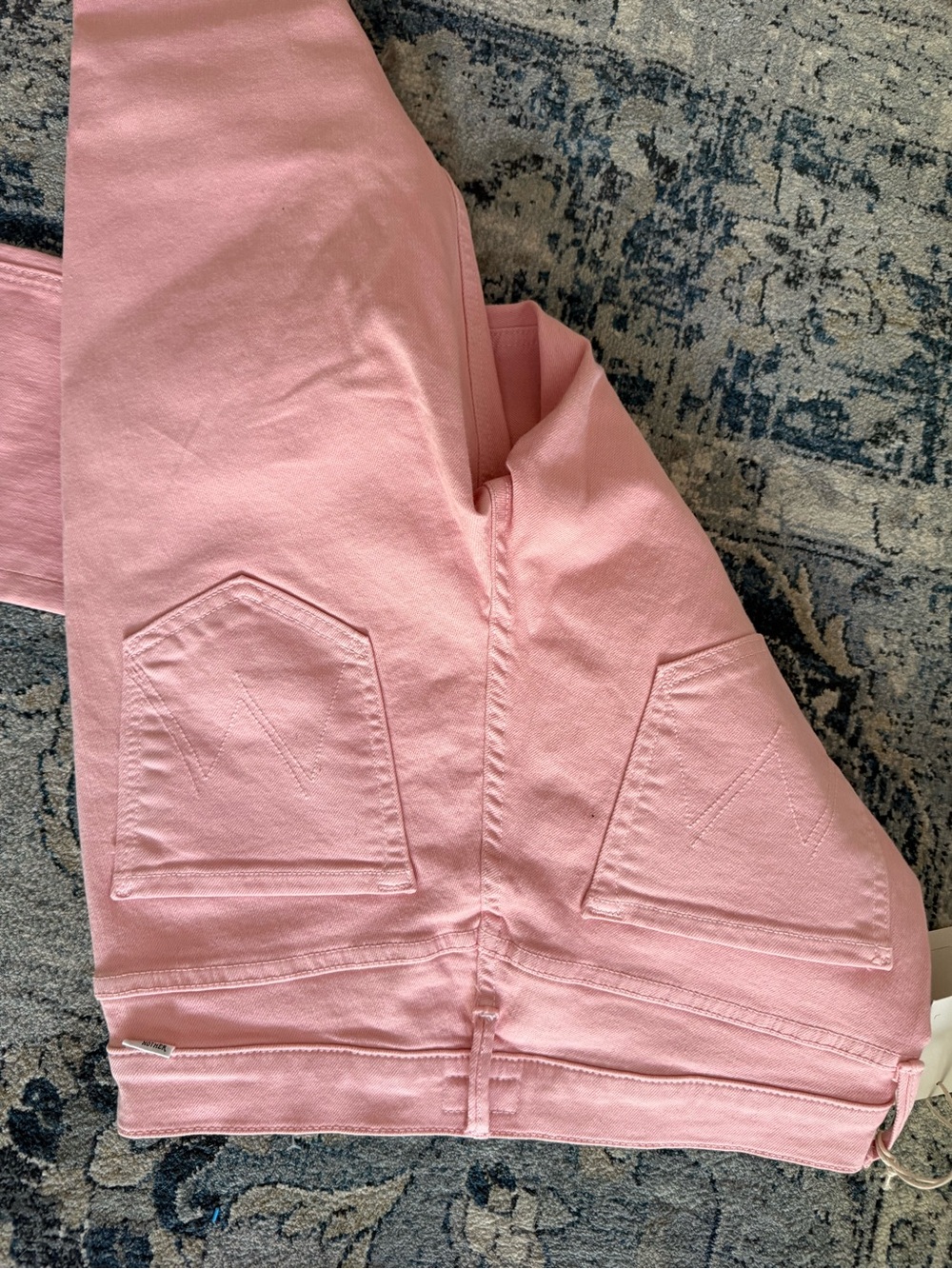 MOTHER Straight-Leg High-Rise Jeans in Dusty Pink - Picture 9 of 9